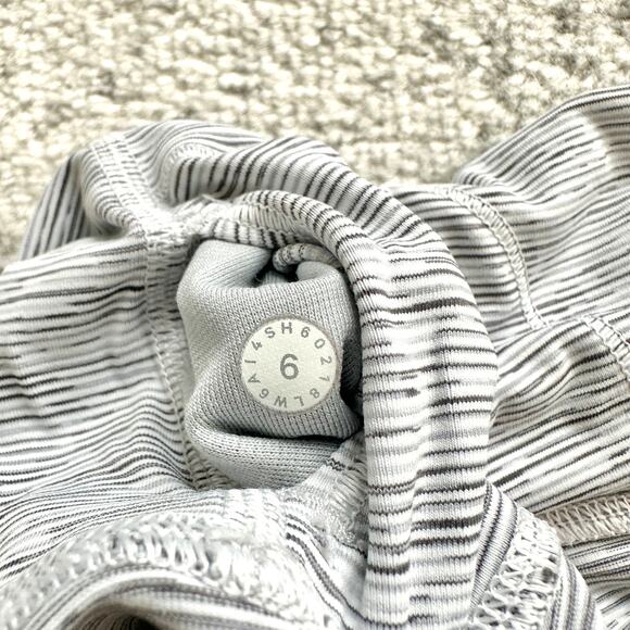 Lululemon Wunder Under Crop High Rise 21” Leggings Gray Heather Stripe Size 6 - Picture 8 of 9